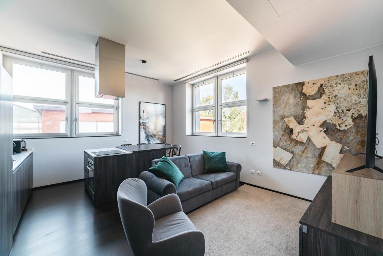 Moderno Bilocale 64Mq Con Parcheggio E Palestra Apartment Milano Ngoại thất bức ảnh